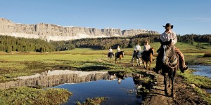 adventures-by-disney-north-america-wyoming-hero-01-scenic-horseback-ride